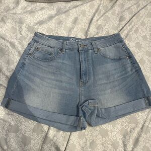 No Boundary Light Washed Shorts